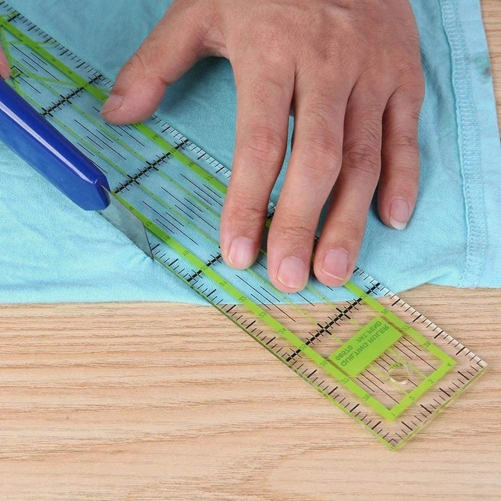 Sewing Rotary Cutter Kit 45mm Rotary Cutter with 5 Blades Cutting Mat Patchwork Ruler Precision Knife for Sewing Quilting Crafts