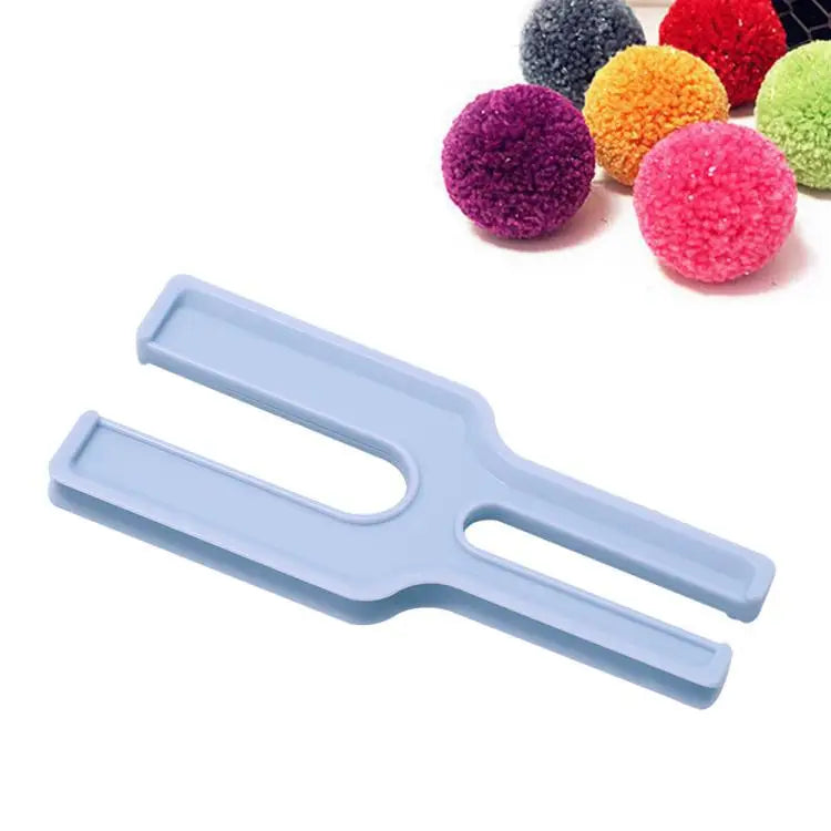 DIY Pompom Maker Fluff Ball Weaver Pom Poms Knitting Crafts Tool Simple Easy