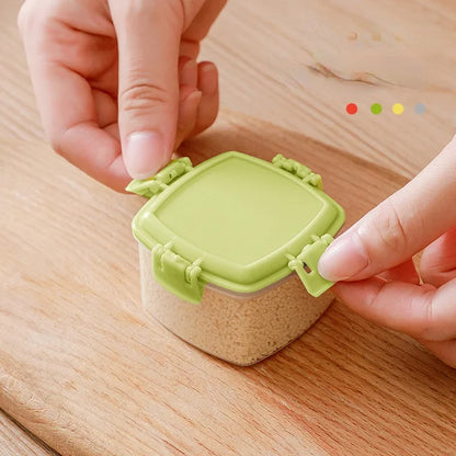 4Pcs Mini Plastic Sauce Squeeze Bottle Seasoning Box Salad Dressing Containers for Outdoor Barbecue Bento Lunch Box Accessories